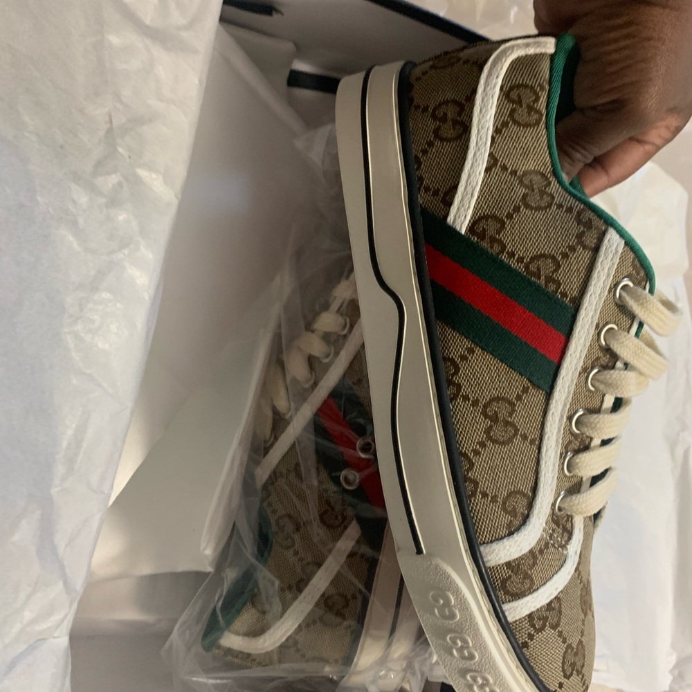 Gucci sneakers